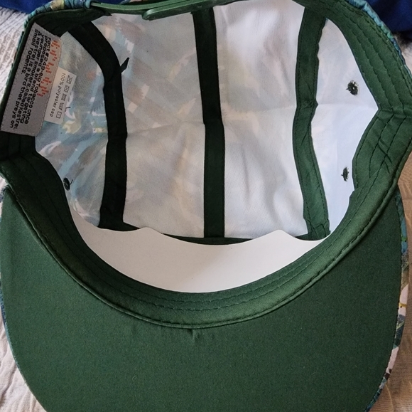 Truth lightweight Eagle pattern hat - Picture 5 of 6